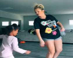 She often dances with her daughter to create content for TikTok.